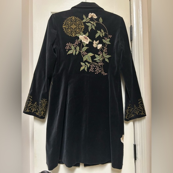 CAbi Black Velvet Embroidered Coat - Picture 5 of 10